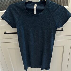 Lululemon Athletica Dark Blue Short Sleeve Tee
